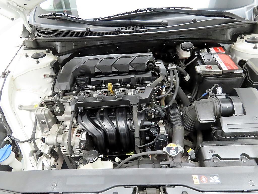 HYUNDAI Avante 2021 Blanco - Importación desde Corea - HF Imports Iquique - Foto 19