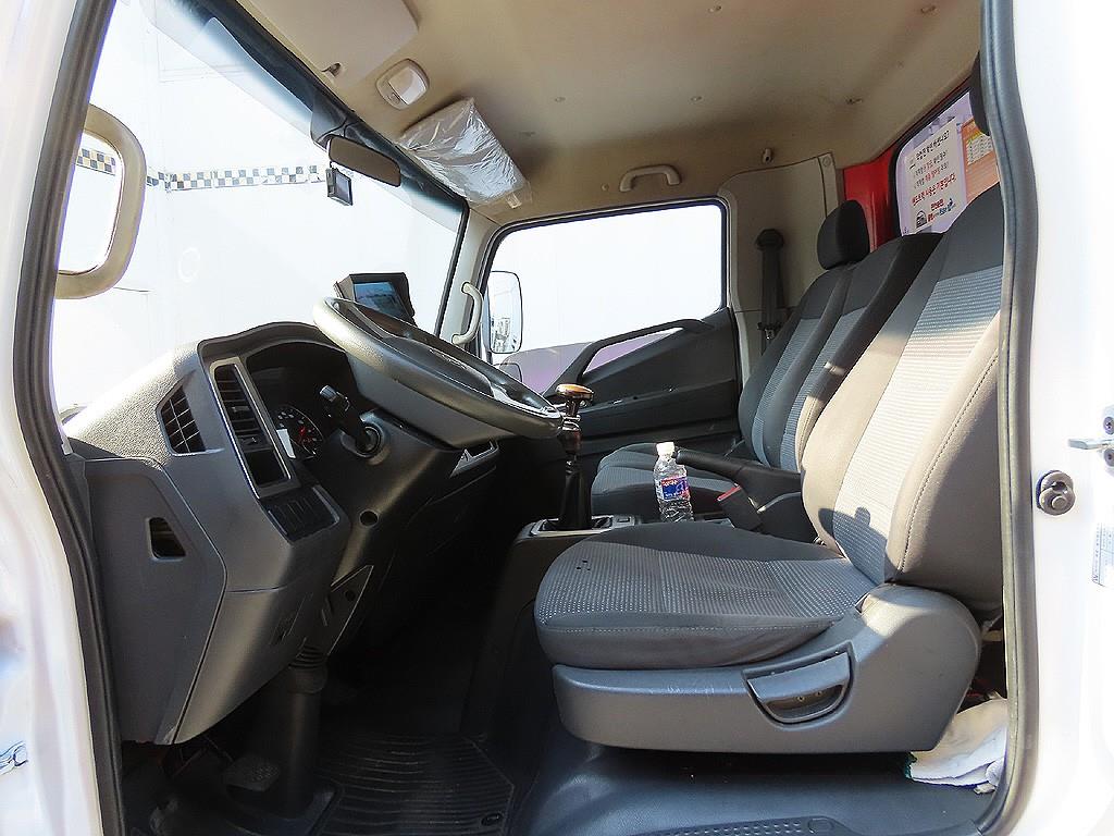 medium and large cargo Cargo 2017 Blanco - Importación desde Corea - HF Imports Iquique - Foto 10