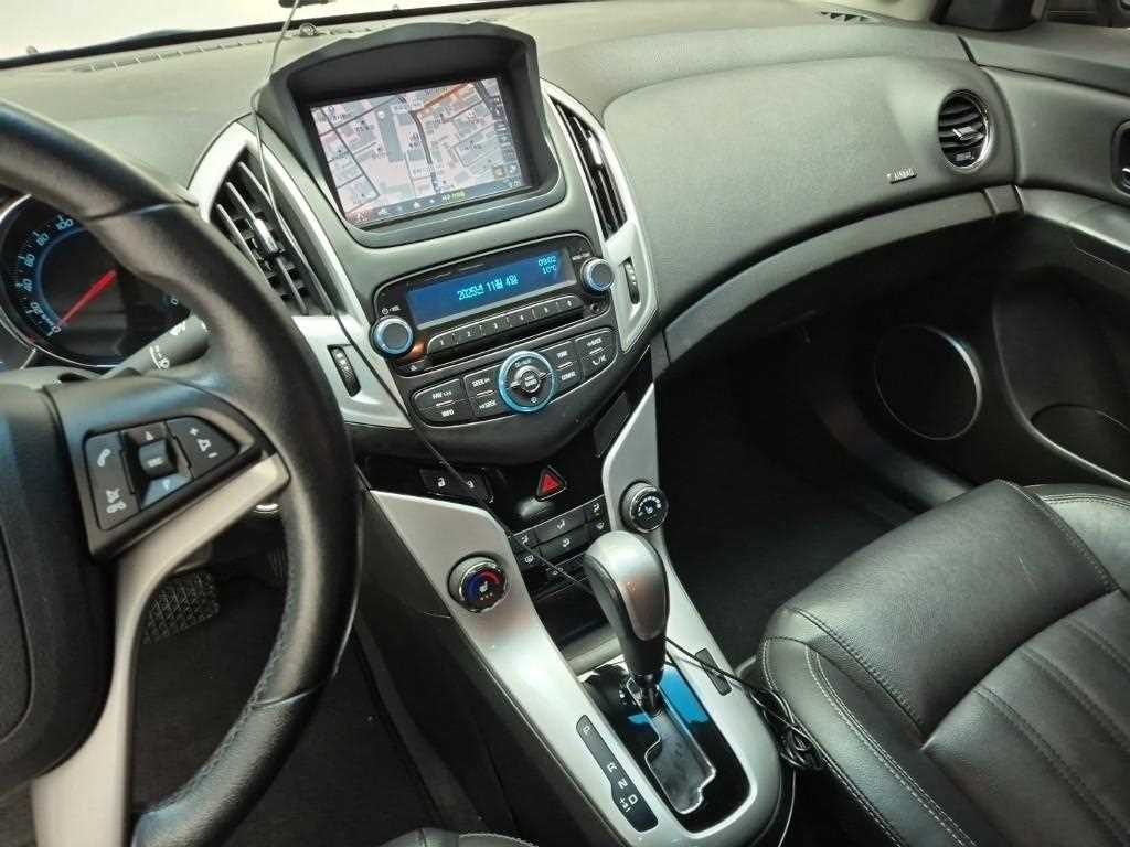 Chevrolet Cruise - Vista 10