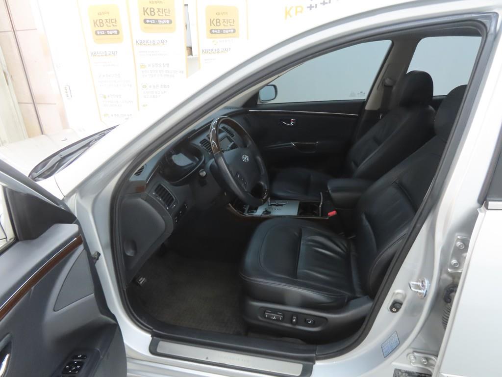 HYUNDAI Grandeur - Vista 5