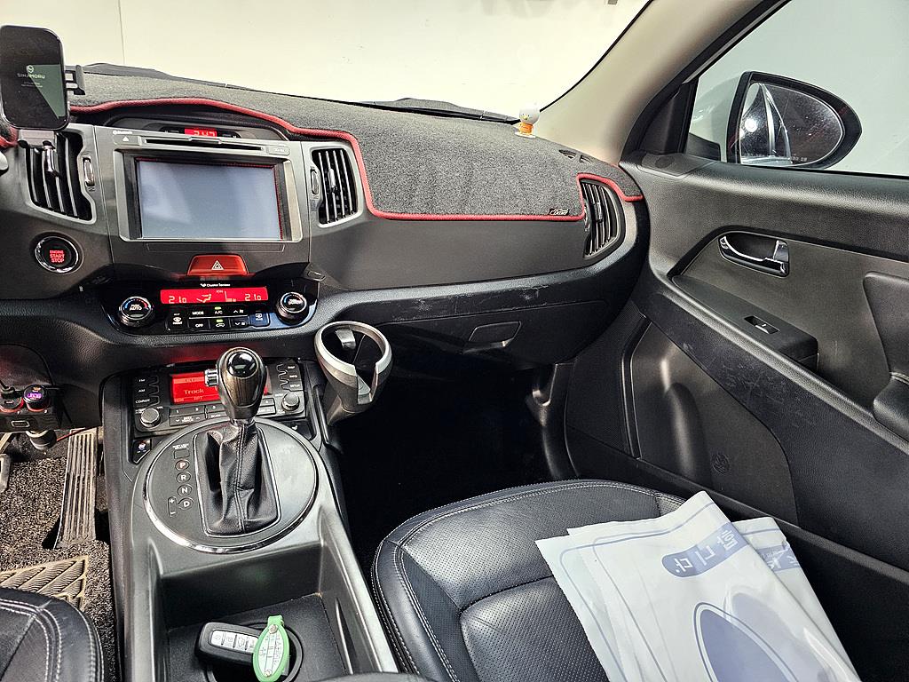 KIA Sportage - Vista 10