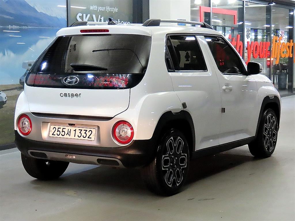 HYUNDAI Casper - Vista 4