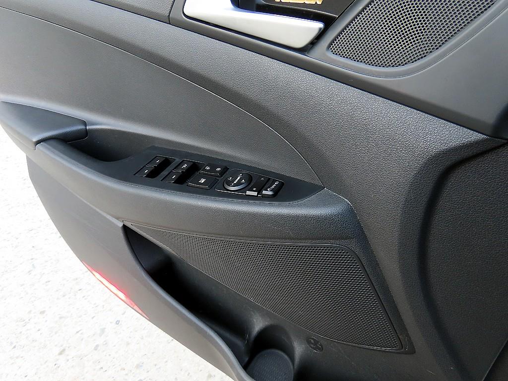 HYUNDAI Tucson - Vista 11