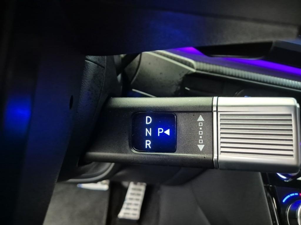 HYUNDAI Santa Fe - Vista 12