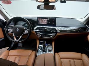 BMW 5 Series - Vista 10