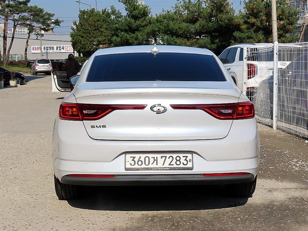 SAMSUNG SM6 - Vista 4