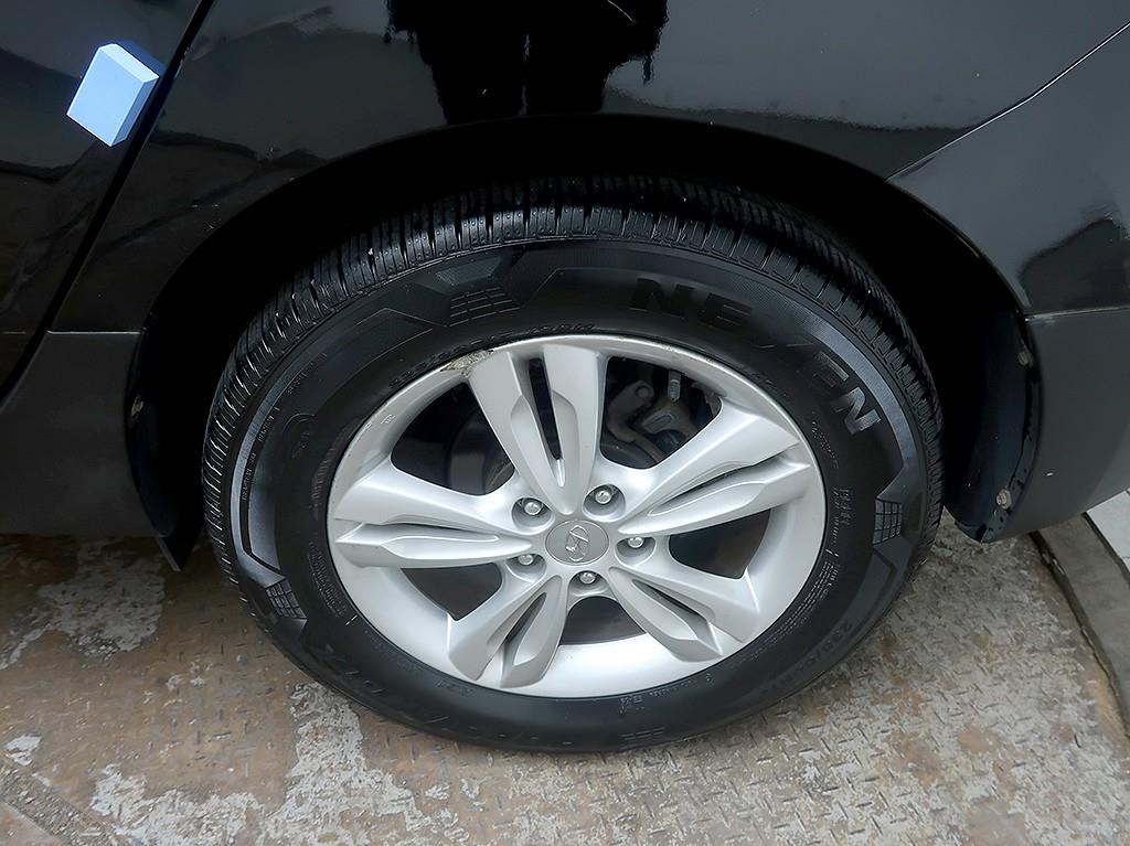 HYUNDAI Tucson 2013 Negro - Importación desde Corea - HF Imports Iquique - Foto 7