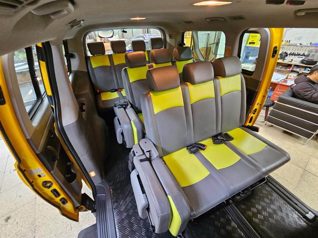 HYUNDAI Starex 2019 Amarillo - Importación desde Corea - HF Imports Iquique - Foto 16