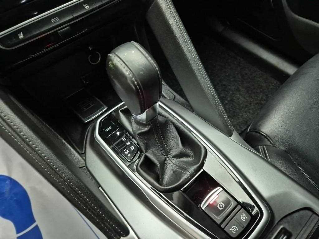 SAMSUNG QM6 - Vista 8