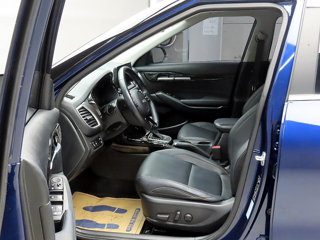 KIA Seltos - Vista 5