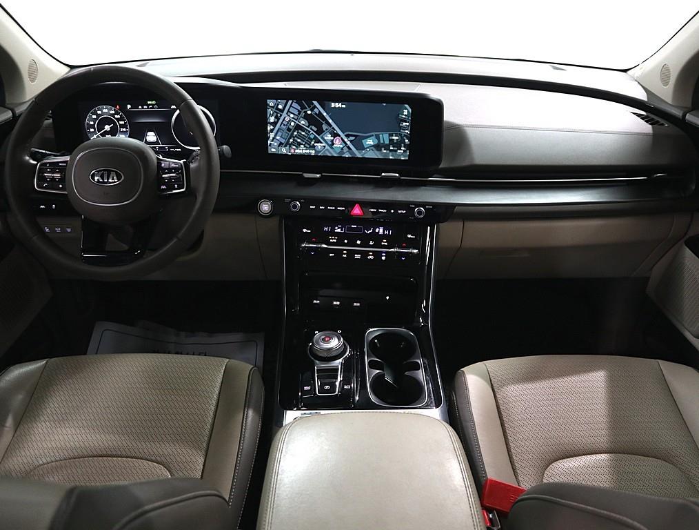 KIA Carnival - Vista 10