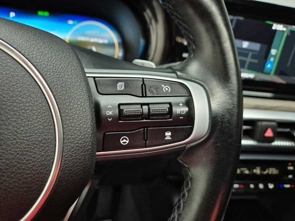 KIA K5 2023 Negro - Importación desde Corea - HF Imports Iquique - Foto 16