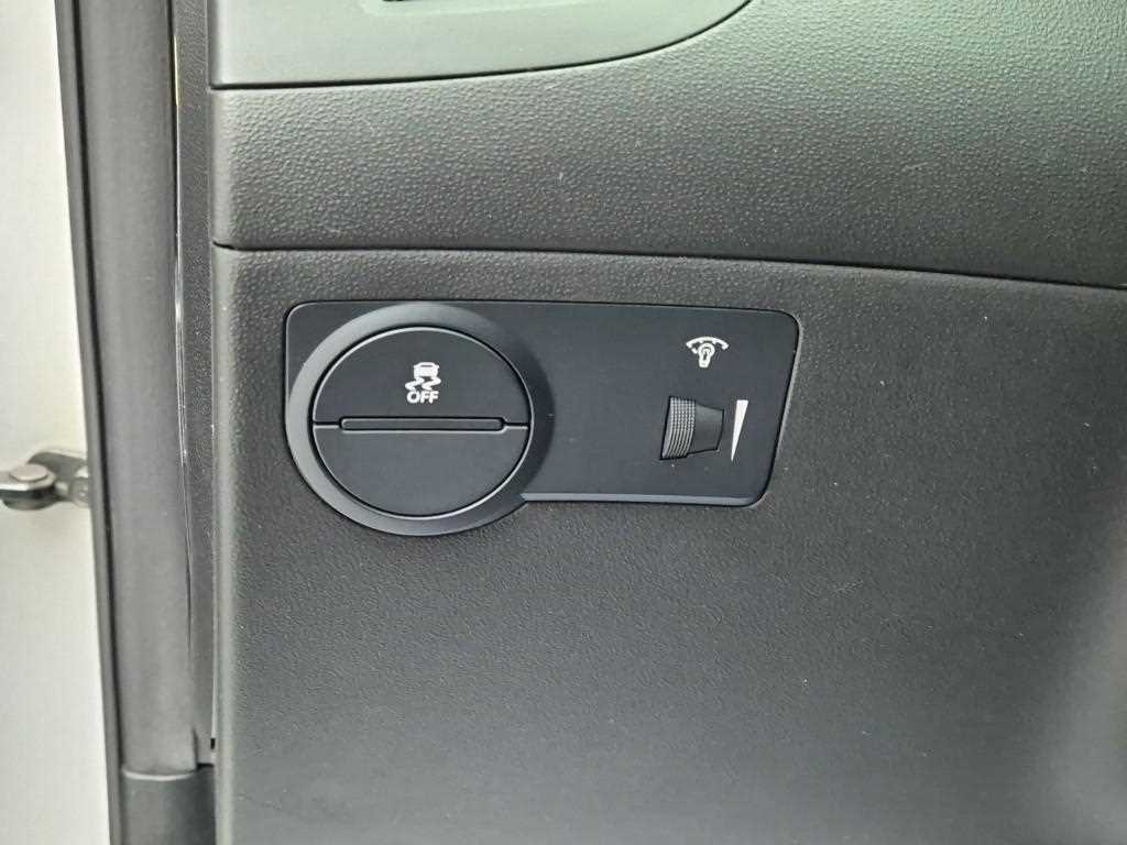 HYUNDAI Genesis 2011 Plateado - Importación desde Corea - HF Imports Iquique - Foto 16