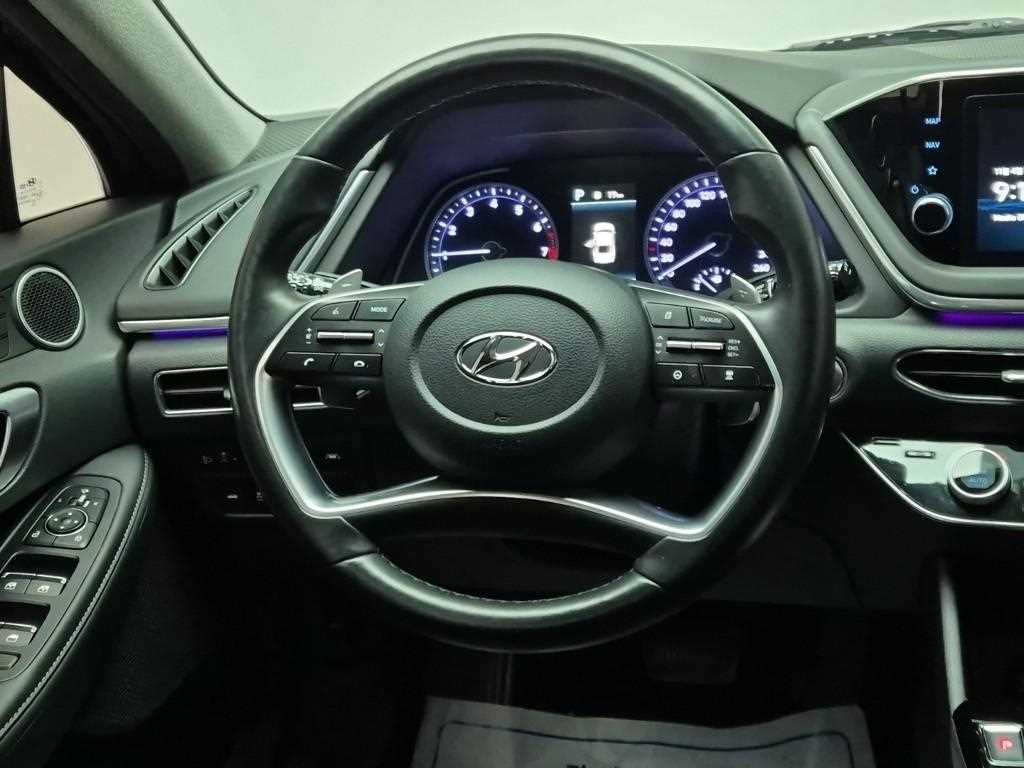 HYUNDAI Sonata - Vista 9