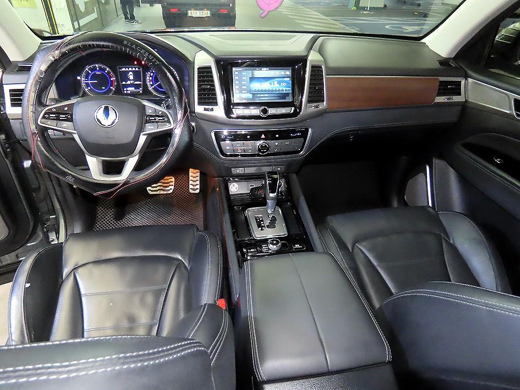 Ssangyong Rexton - Vista 10