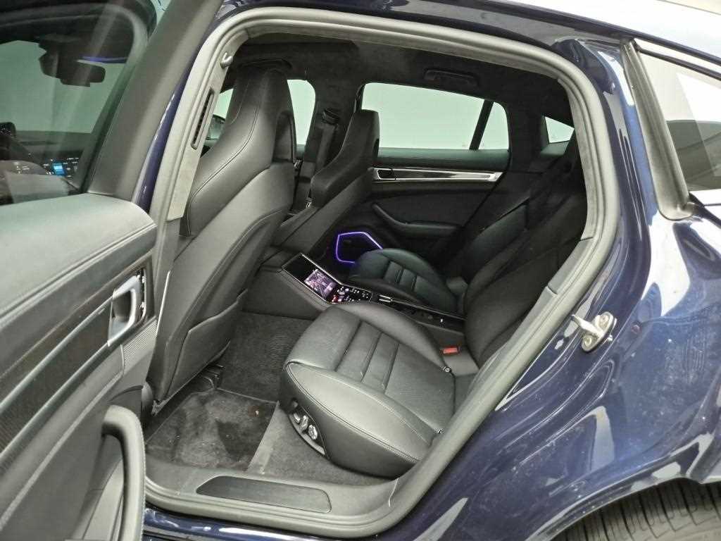 Porsche Panamera - Vista 12