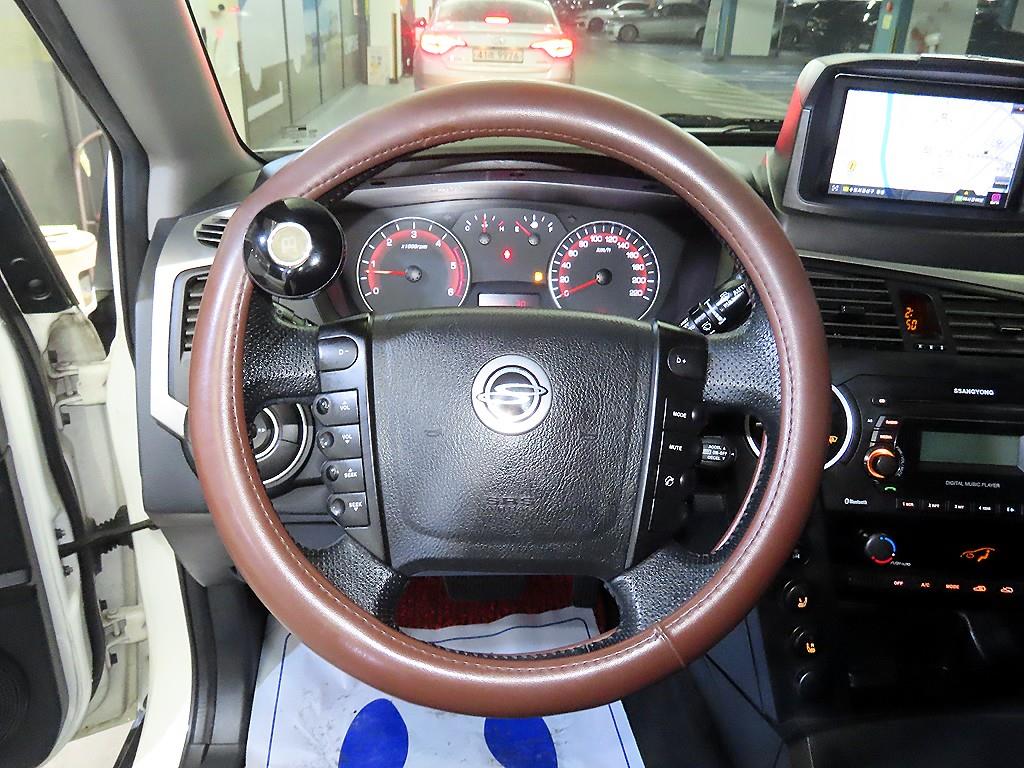 Ssangyong Korando - Vista 8