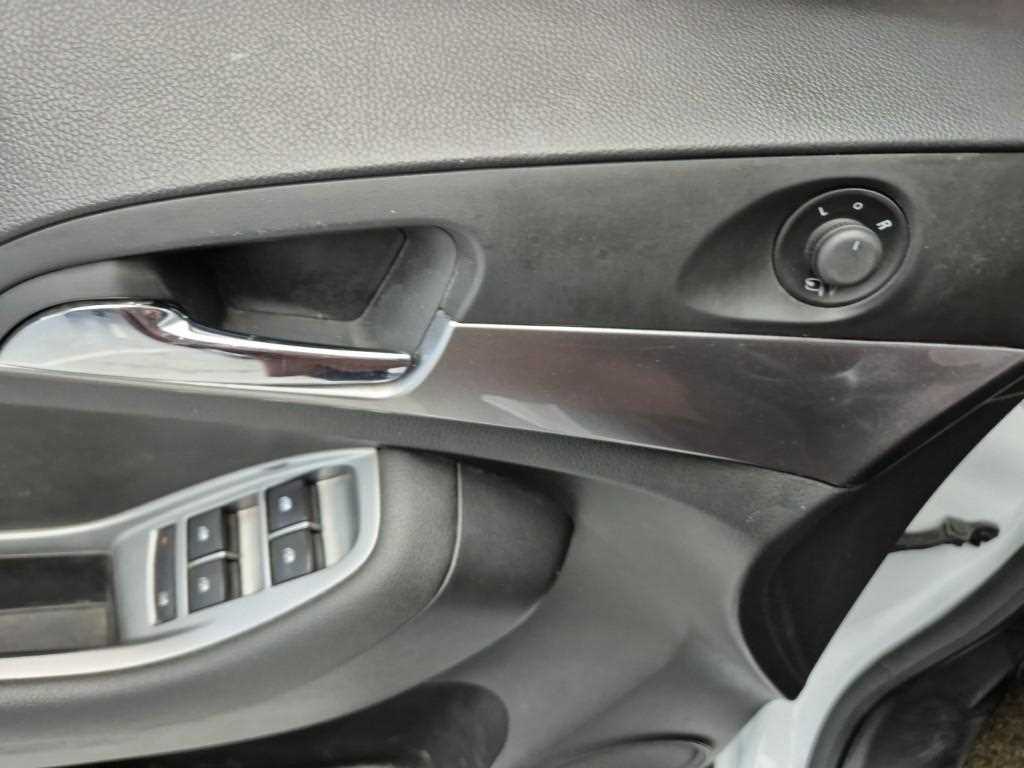 Chevrolet Orlando 2016 Blanco - Importación desde Corea - HF Imports Iquique - Foto 18