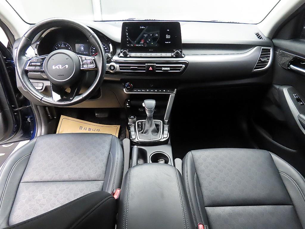 KIA Seltos - Vista 7