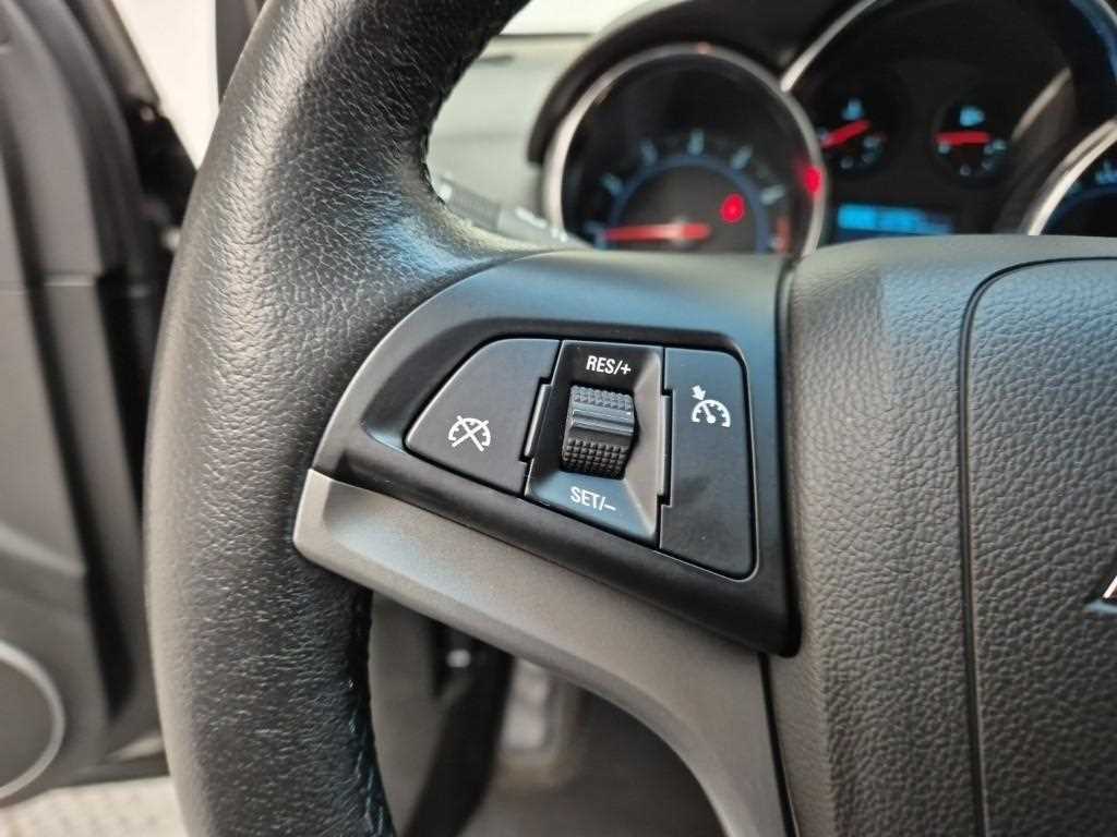 Chevrolet Cruise 2014 Negro - Importación desde Corea - HF Imports Iquique - Foto 16