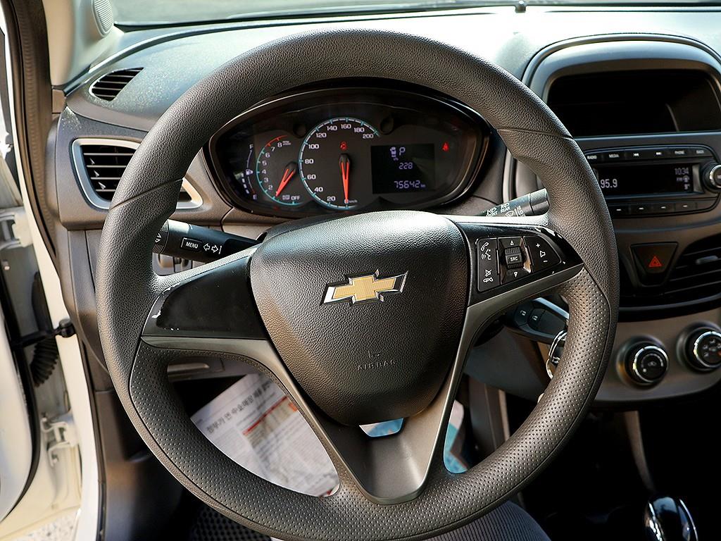 Chevrolet Spark 2019 Blanco - Importación desde Corea - HF Imports Iquique - Foto 8