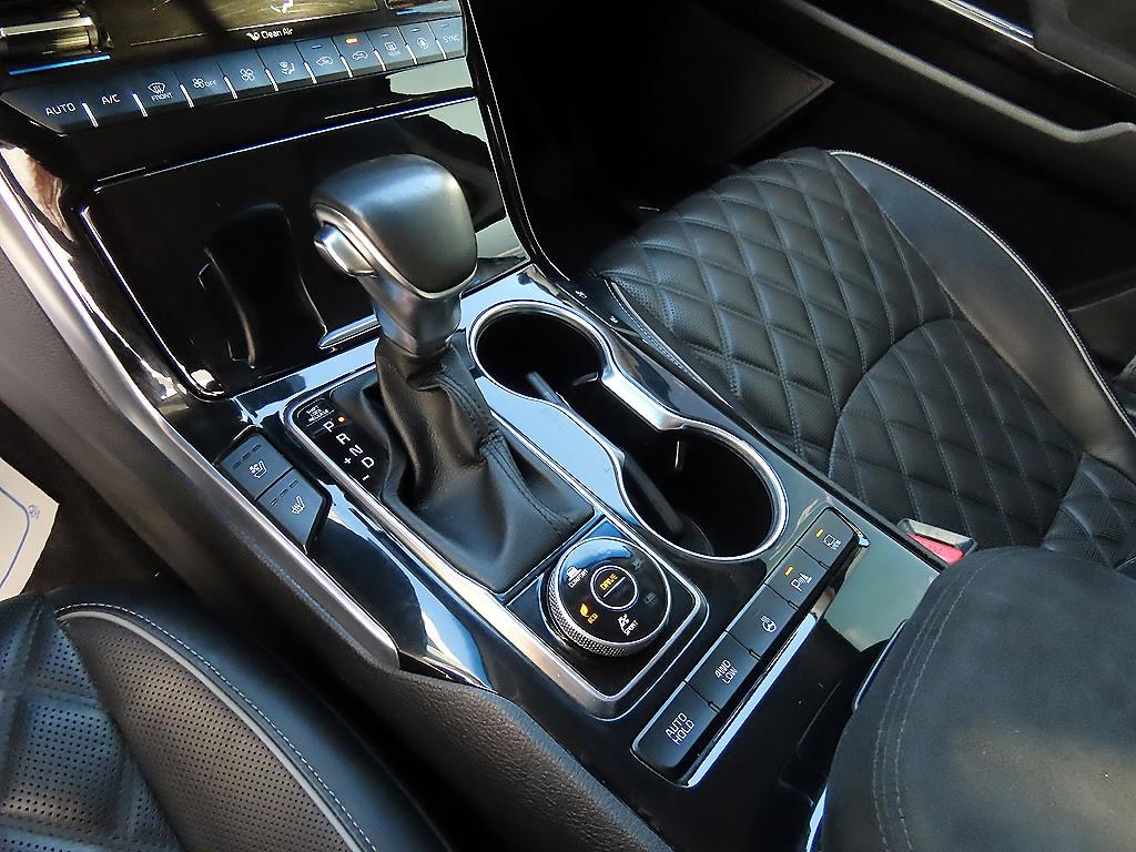 KIA Mohave - Vista 11