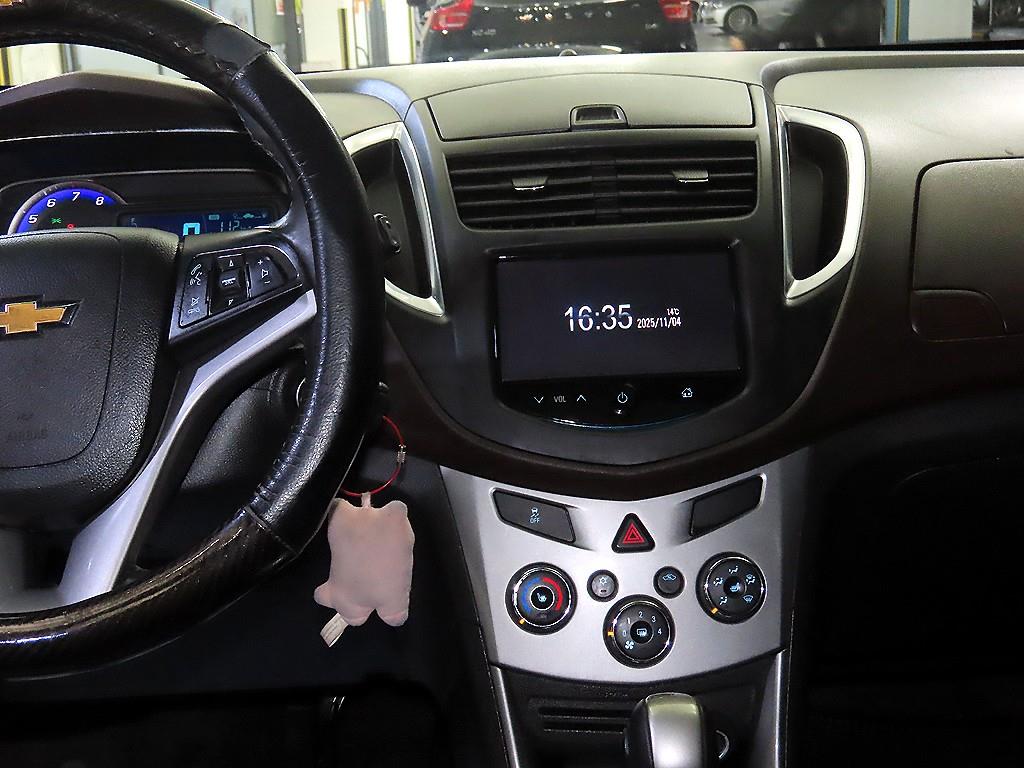 Chevrolet Trax - Vista 11