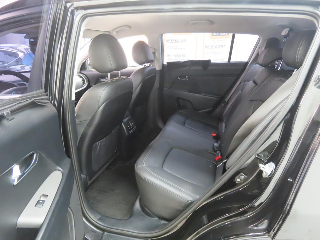 KIA Sportage - Vista 6