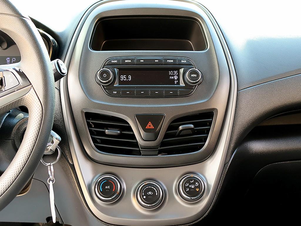 Chevrolet Spark 2019 Blanco - Importación desde Corea - HF Imports Iquique - Foto 9