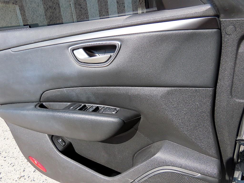 SAMSUNG SM6 - Vista 11