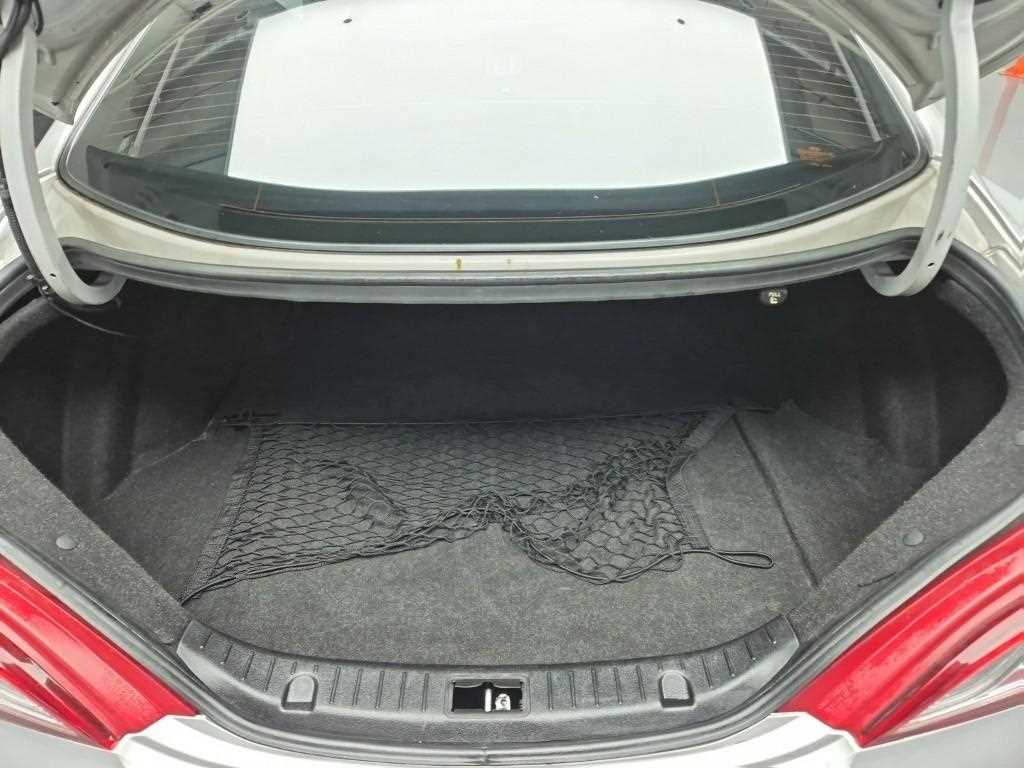 HYUNDAI Genesis 2011 Plateado - Importación desde Corea - HF Imports Iquique - Foto 18