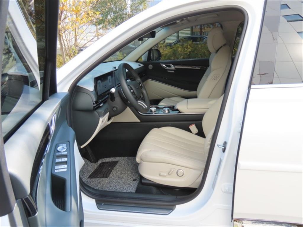 Genesis GV80 2025 Blanco - Importación desde Corea - HF Imports Iquique - Foto 13