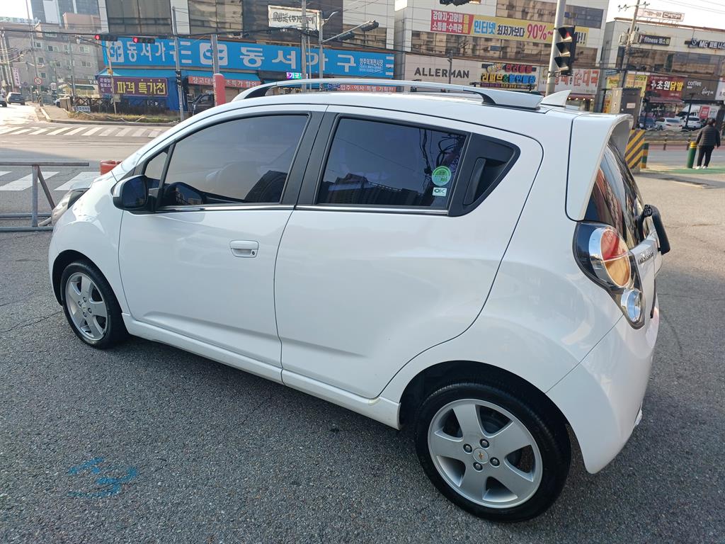 Chevrolet Spark - Vista 8