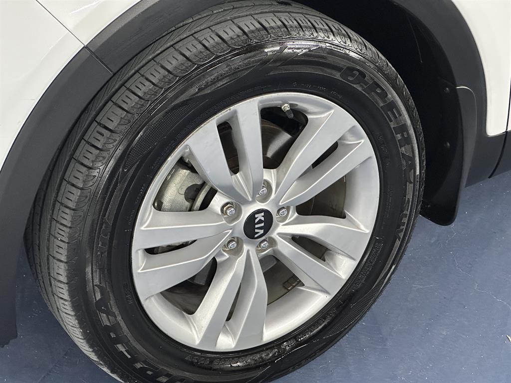 KIA Sorento - Vista 5