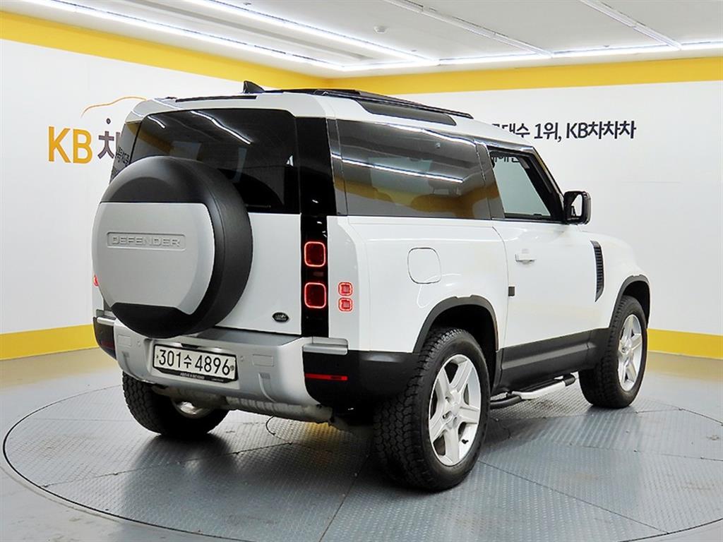 Land Rover Defender - Vista 4