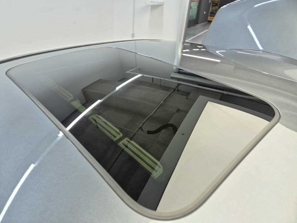 Mercedes Benz E class 2018 Gris - Importación desde Corea - HF Imports Iquique - Foto 13