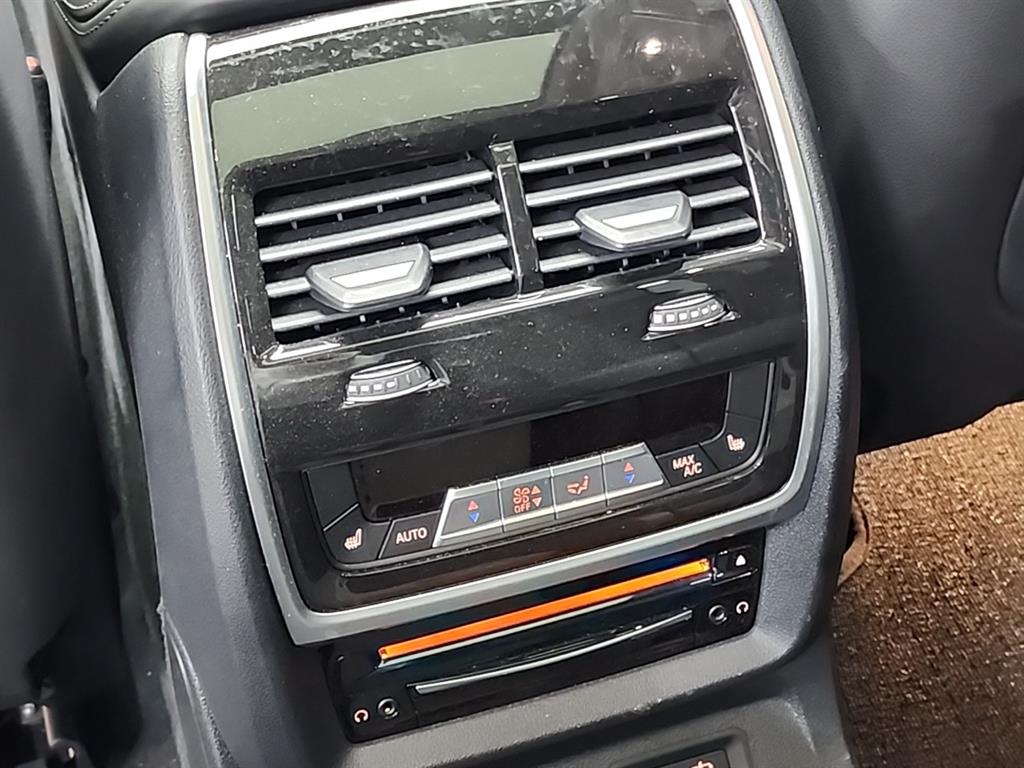 BMW X7 2022 Negro - Importación desde Corea - HF Imports Iquique - Foto 13