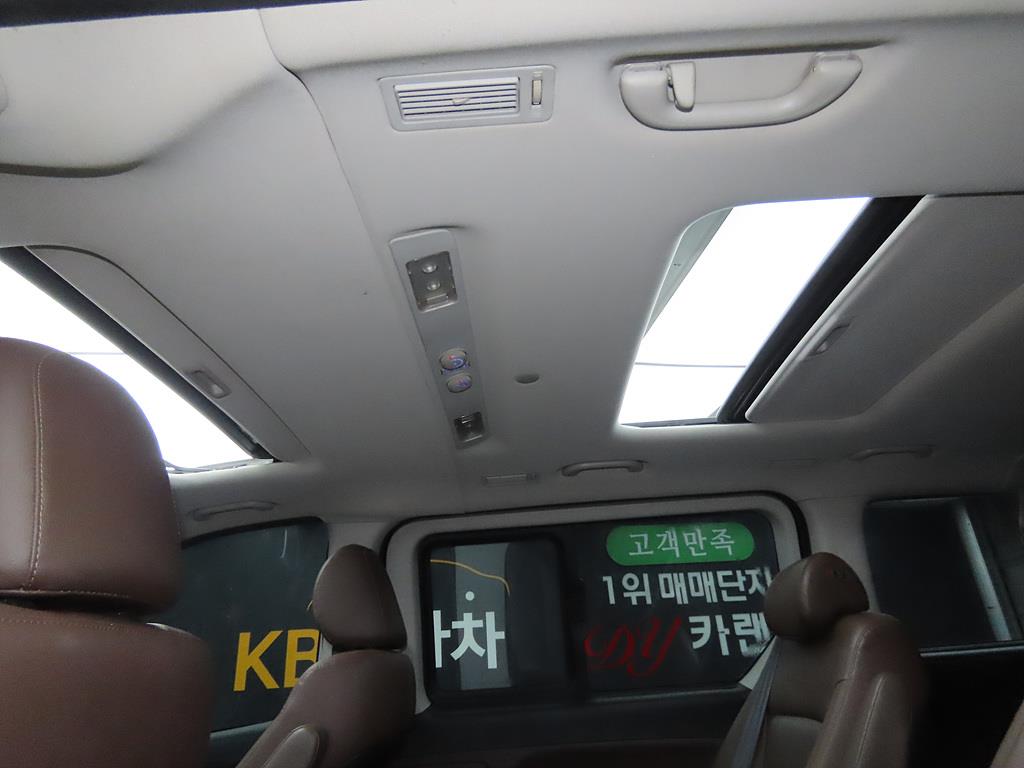 HYUNDAI Starex 2019 Negro - Importación desde Corea - HF Imports Iquique - Foto 14