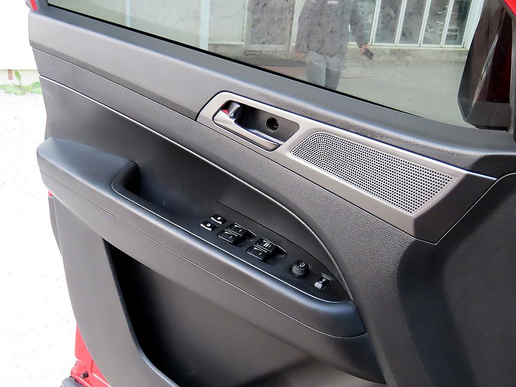 Ssangyong Rexton - Vista 11