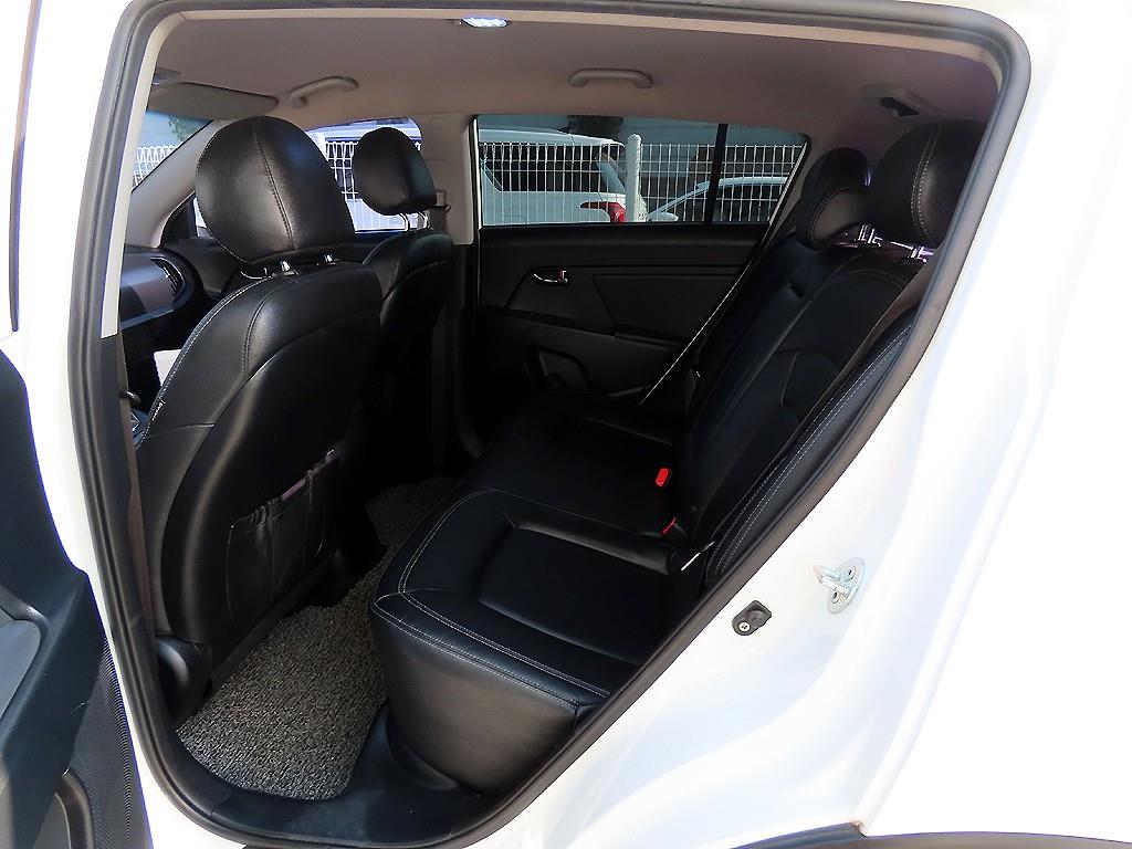 KIA Sportage - Vista 6