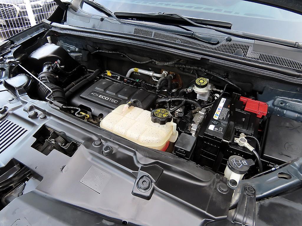 Chevrolet Trax 2018 Gris - Importación desde Corea - HF Imports Iquique - Foto 16