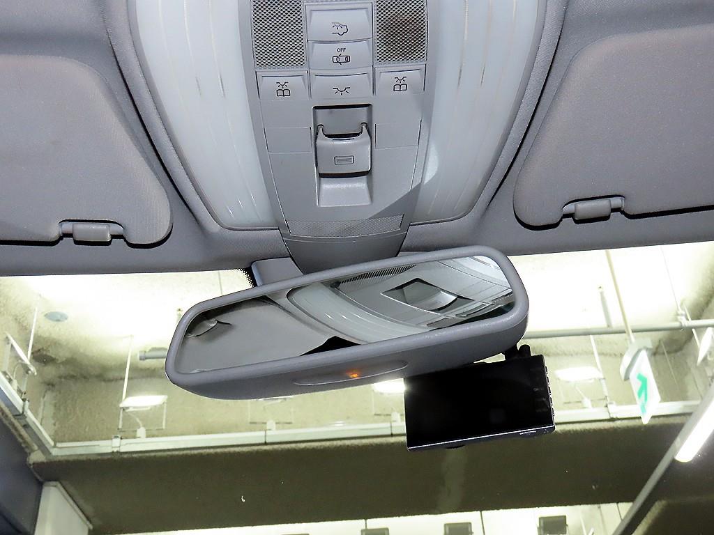 Mercedes Benz E class 2010 Gris - Importación desde Corea - HF Imports Iquique - Foto 14