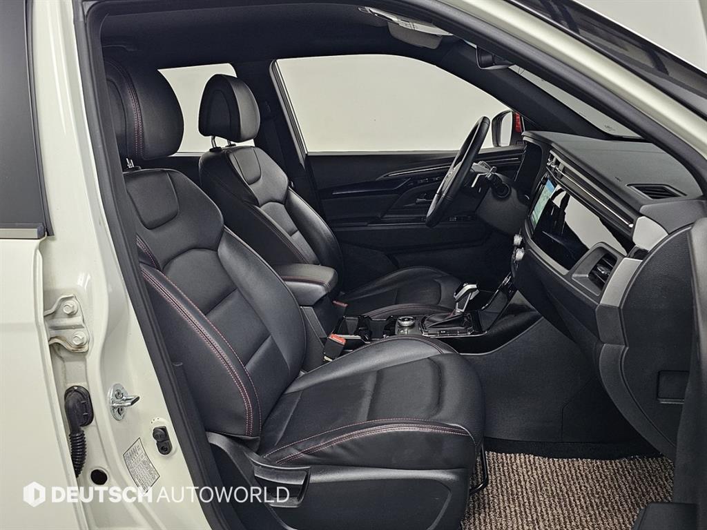 Ssangyong Korando - Vista 8