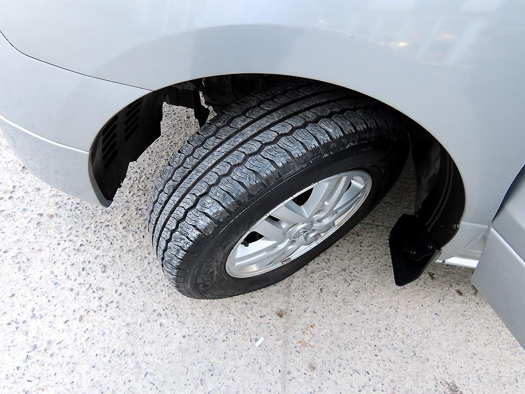 HYUNDAI Starex 2017 Gris - Importación desde Corea - HF Imports Iquique - Foto 18