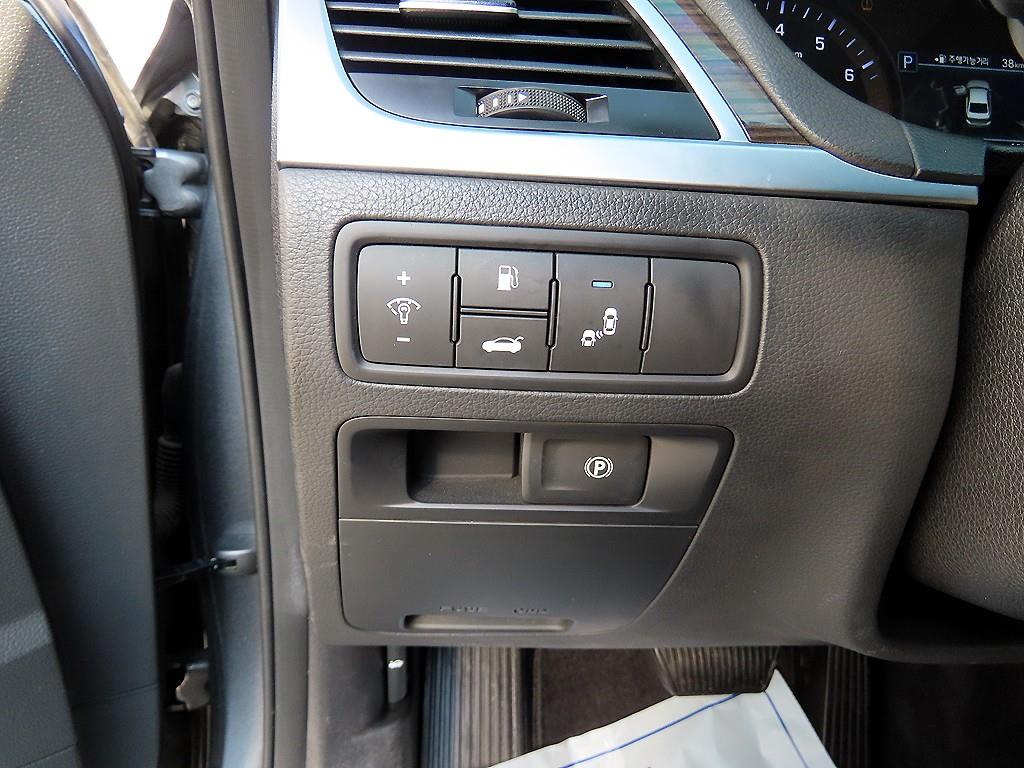 Genesis G80 - Vista 12