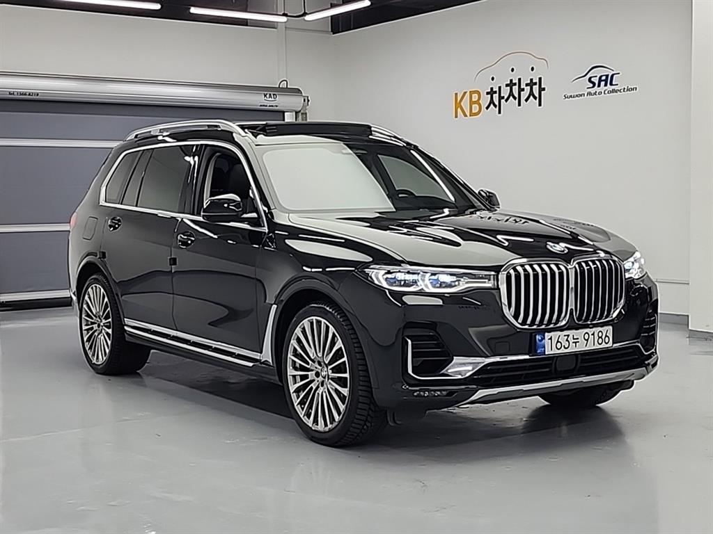 BMW X7 - Vista 4