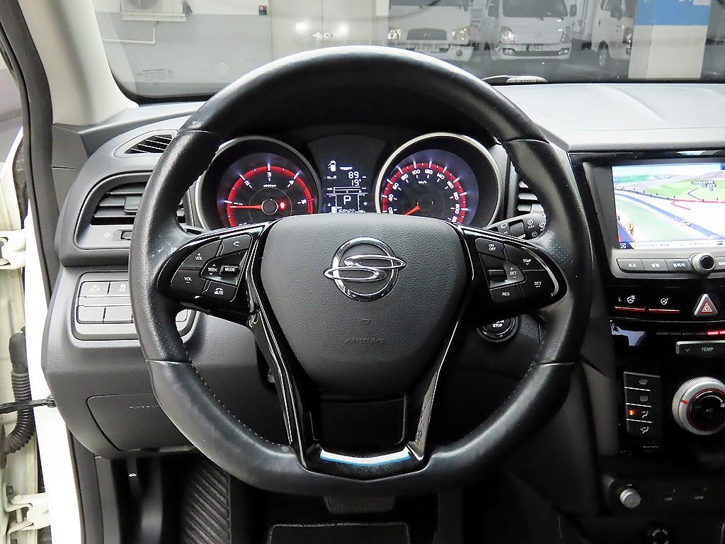 Ssangyong Tivoli - Vista 7