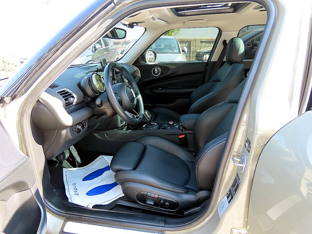 Mini Clubman - Vista 5