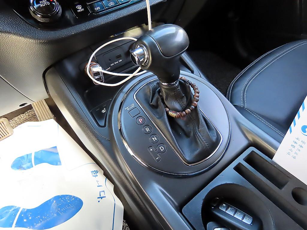 KIA Sportage - Vista 10