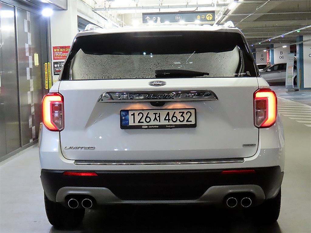 Ford Explorer - Vista 5